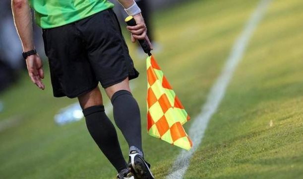 Luis Godinho, arbitre portugais pour EST-ESS en Ligue 1 !